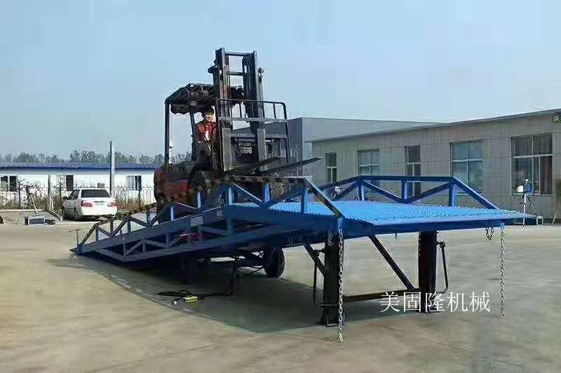 合肥移动式登车桥价格