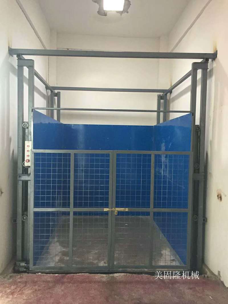 合肥导轨式升降货梯价格