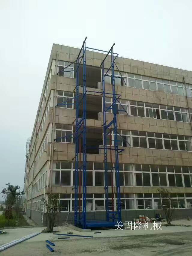 合肥室外双臂导轨式升降机厂家